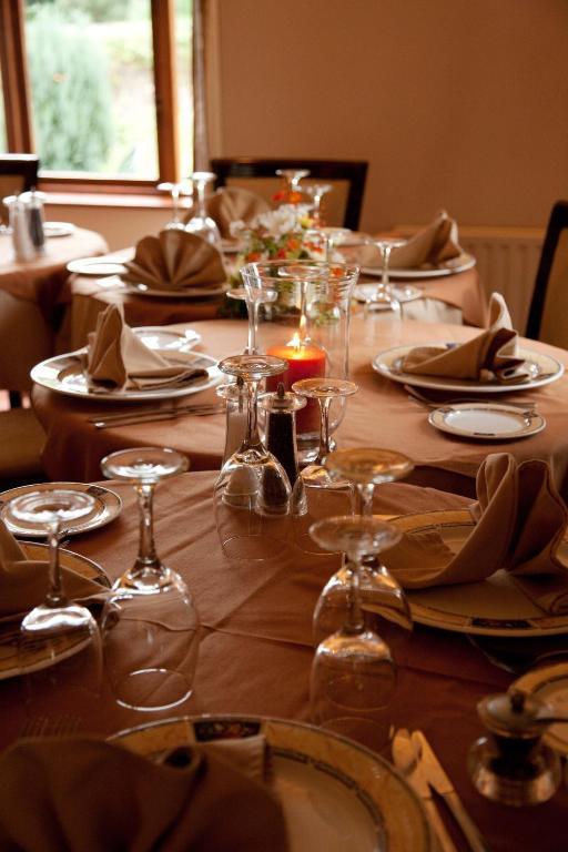 Hanora's Cottage Guesthouse&Restaurant Ballymacarbry Extérieur photo